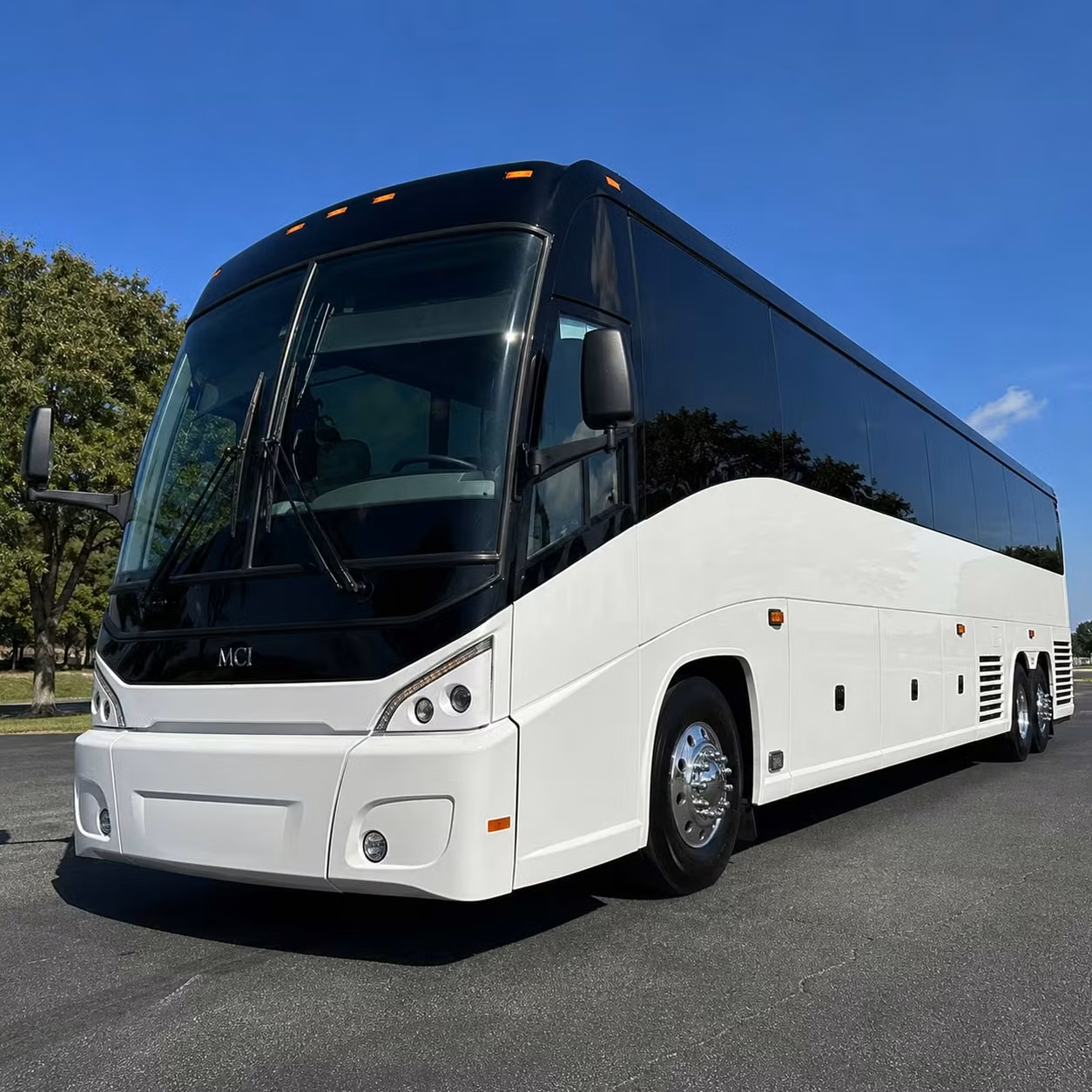 concert bus rentals to usana amphitheatre from spanish fork