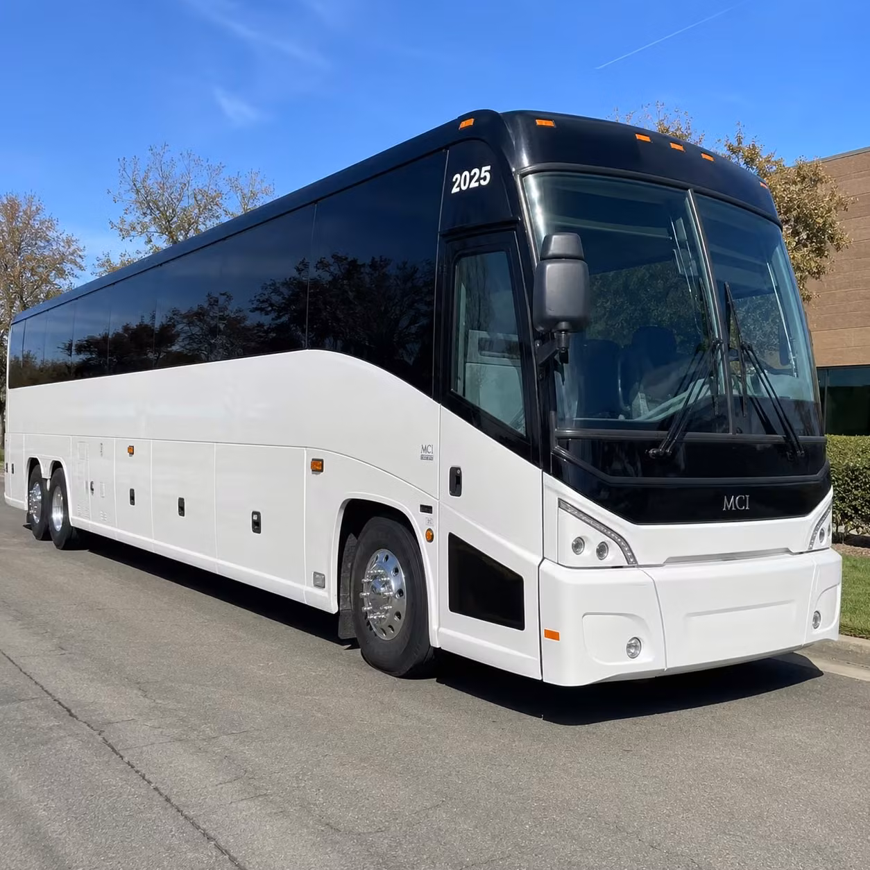 construction site shuttles and industrial transportation near spanish fork