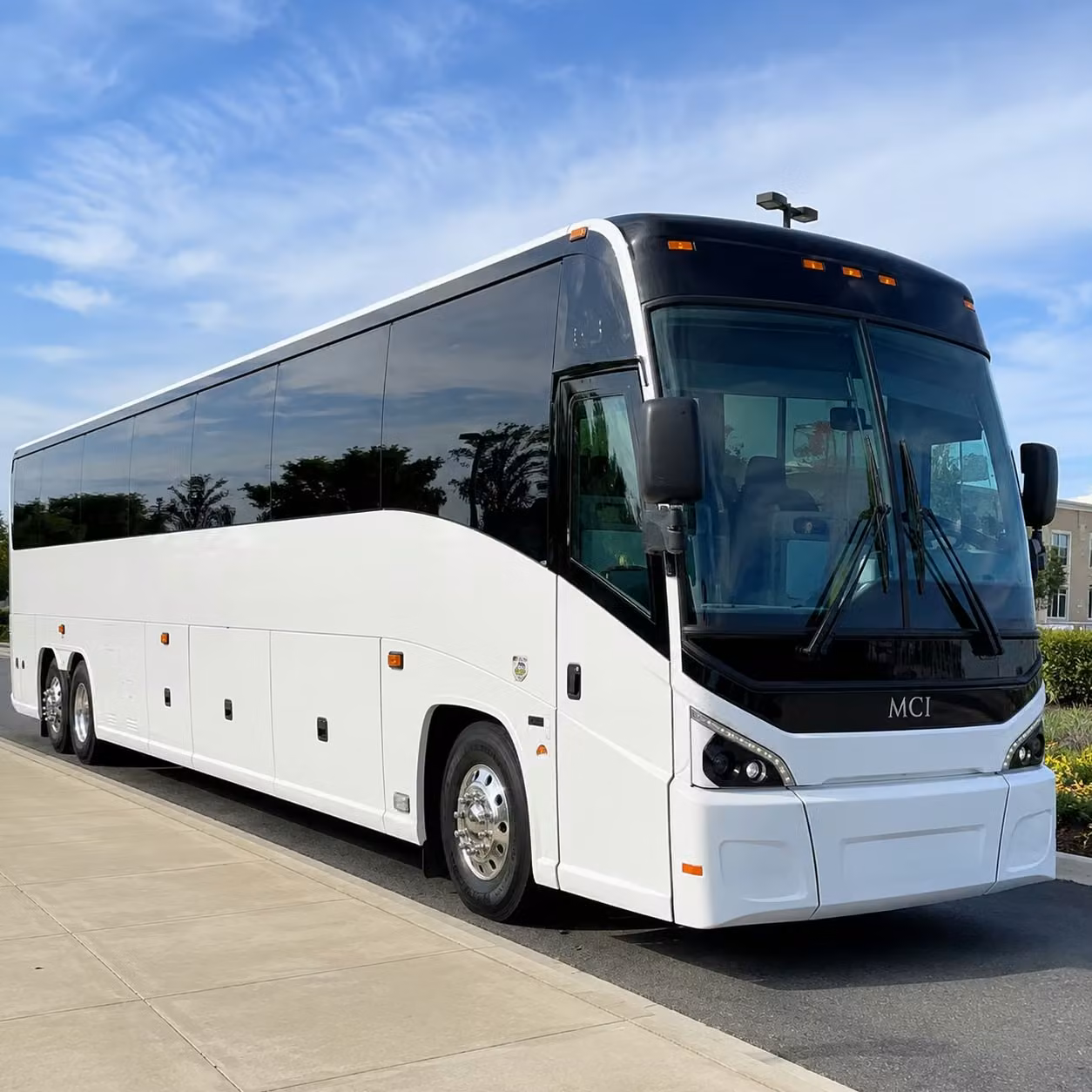 employee shuttle services for spanish fork businesses and industrial parks