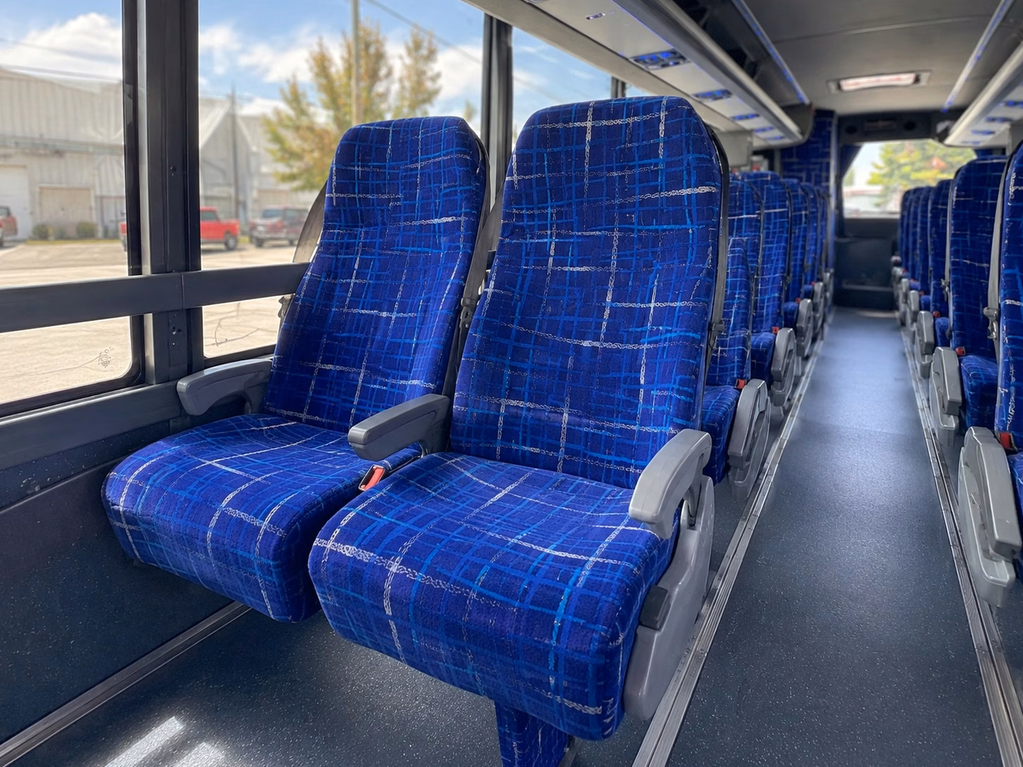 find the right bus for your spanish fork canyon or outdoor reception