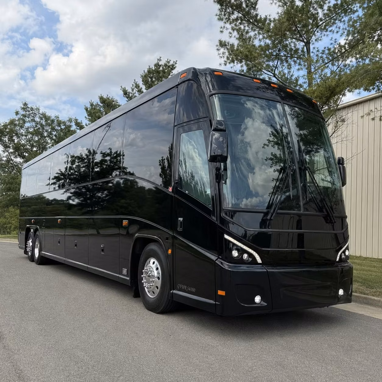 multi day bus rentals for spanish fork groups traveling to national parks