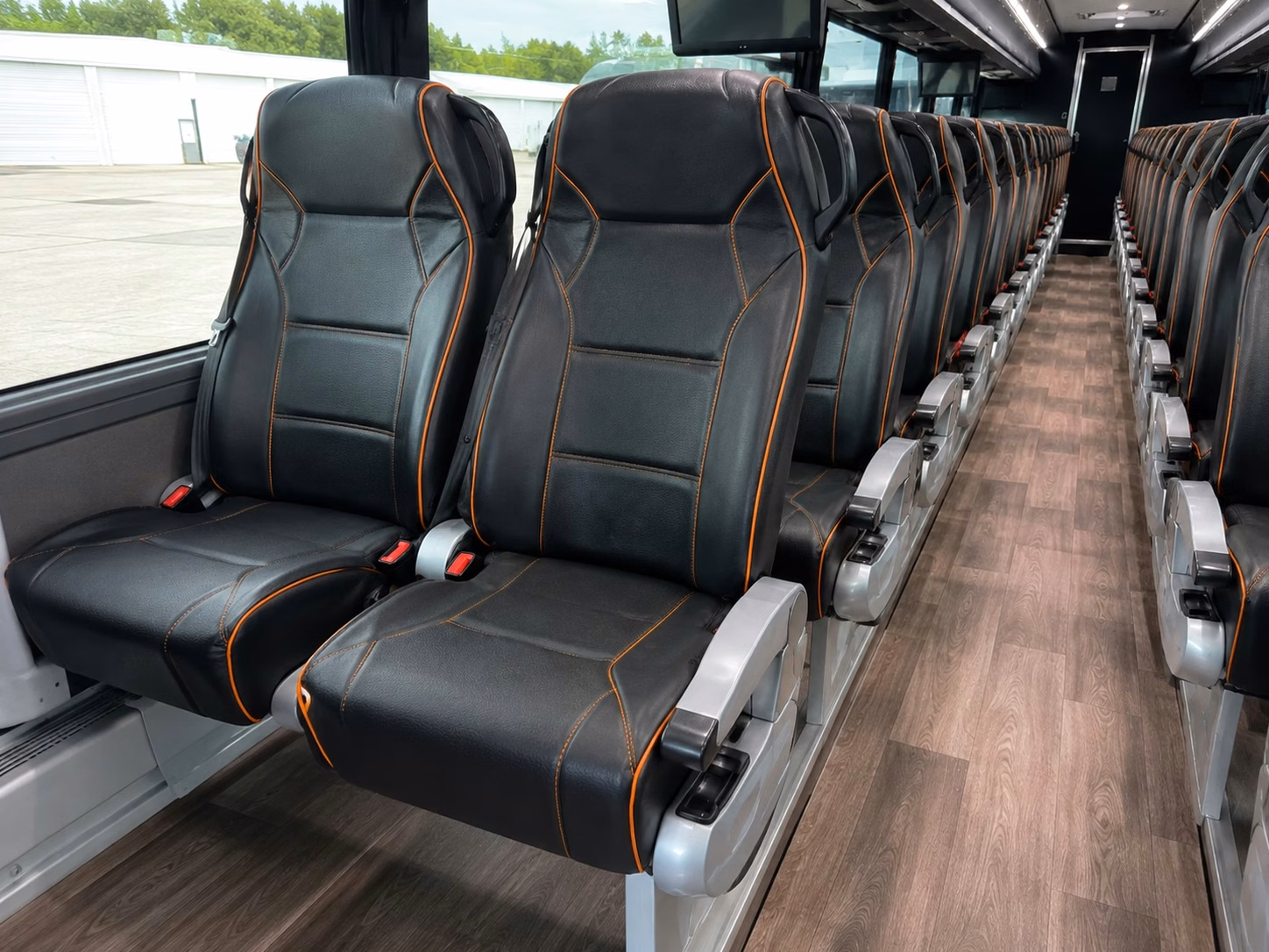 shuttle guests between spanish fork venues and provo hotels with ease